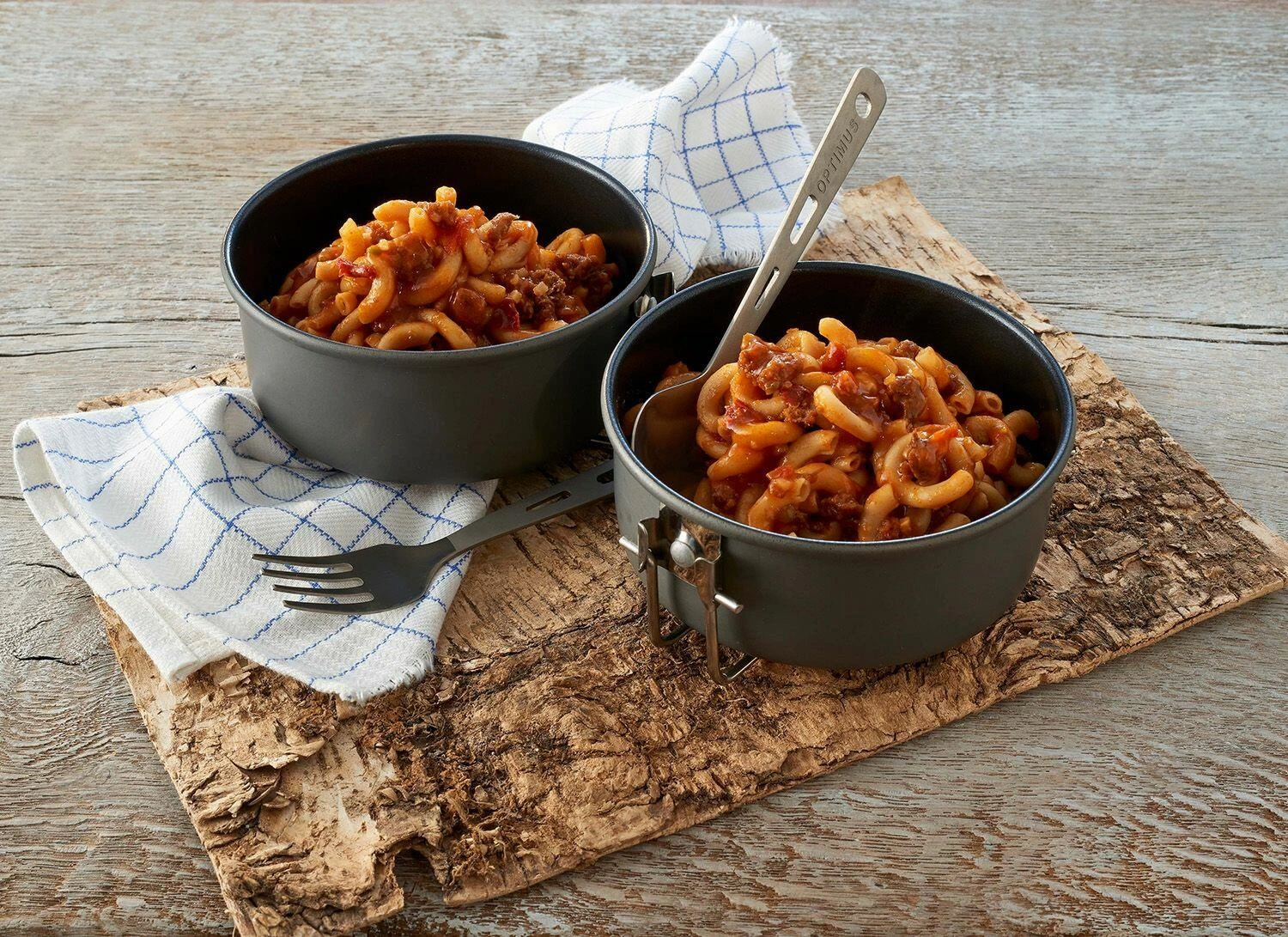 katadyn-noodrantsoen-pittige-stoofpot-met-rundvlees-2 katadyn noodrantsoen pittige stoofpot met rundvlees 2